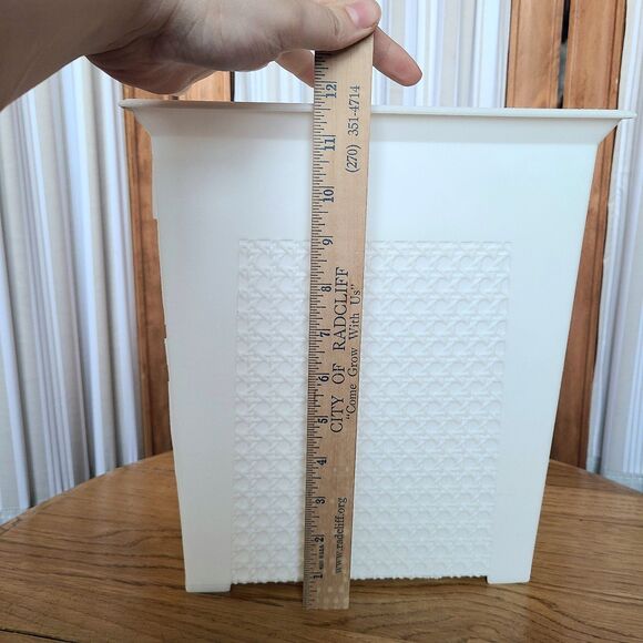 1960s Wastebasket Plastic Trash Can Bin White Retro Mid Century USA Vtg Kitchen - Picture 10 of 12